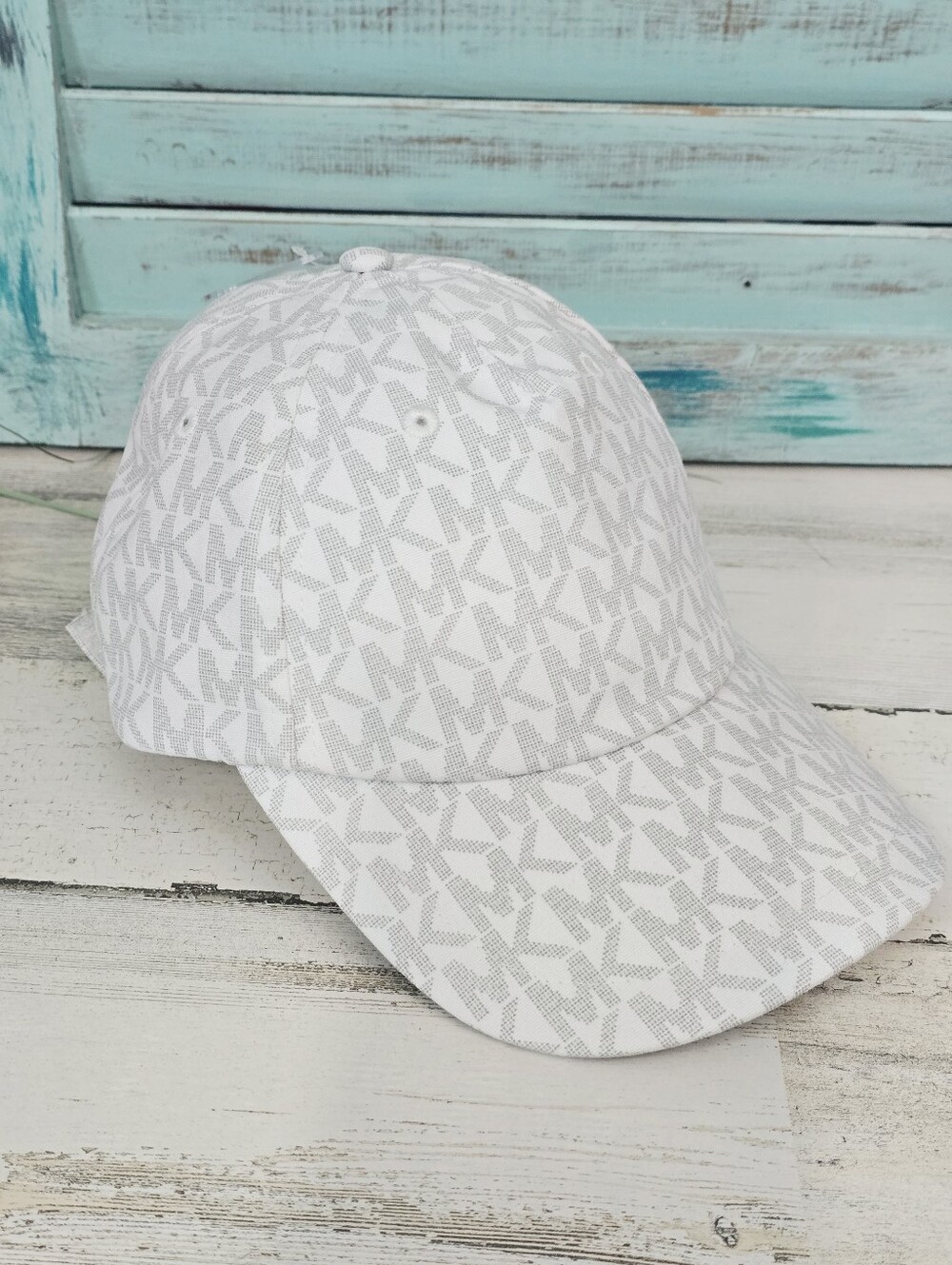 Michael Kors White MK Logo Baseball Cap - Picture 2 of 5